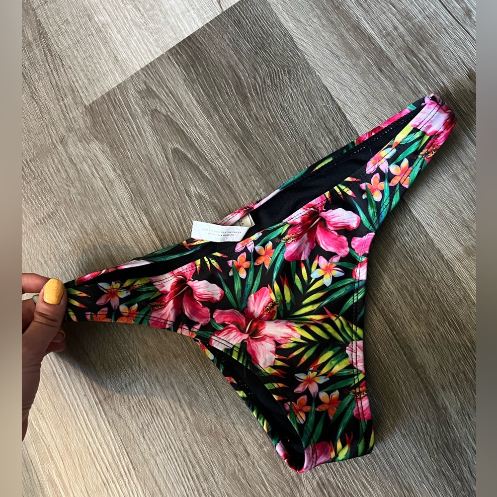 women’s bikini bottoms